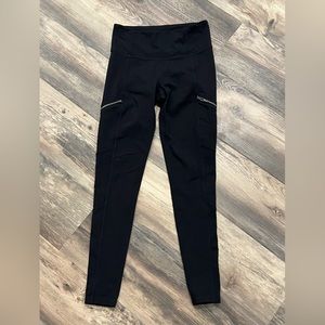Athleta Black Women’s Leggings - Size Small